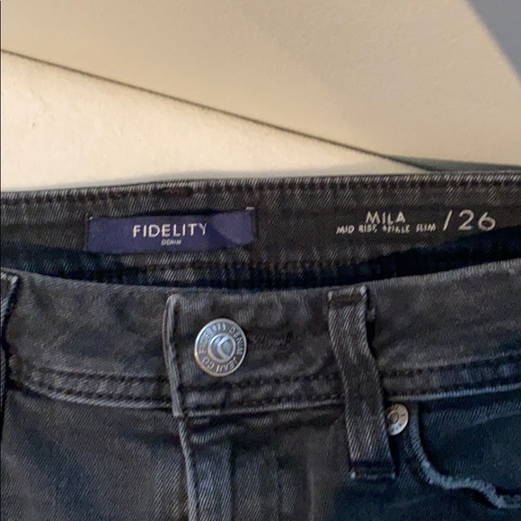 Fidelity size 26 black jeans - Picture 2 of 3